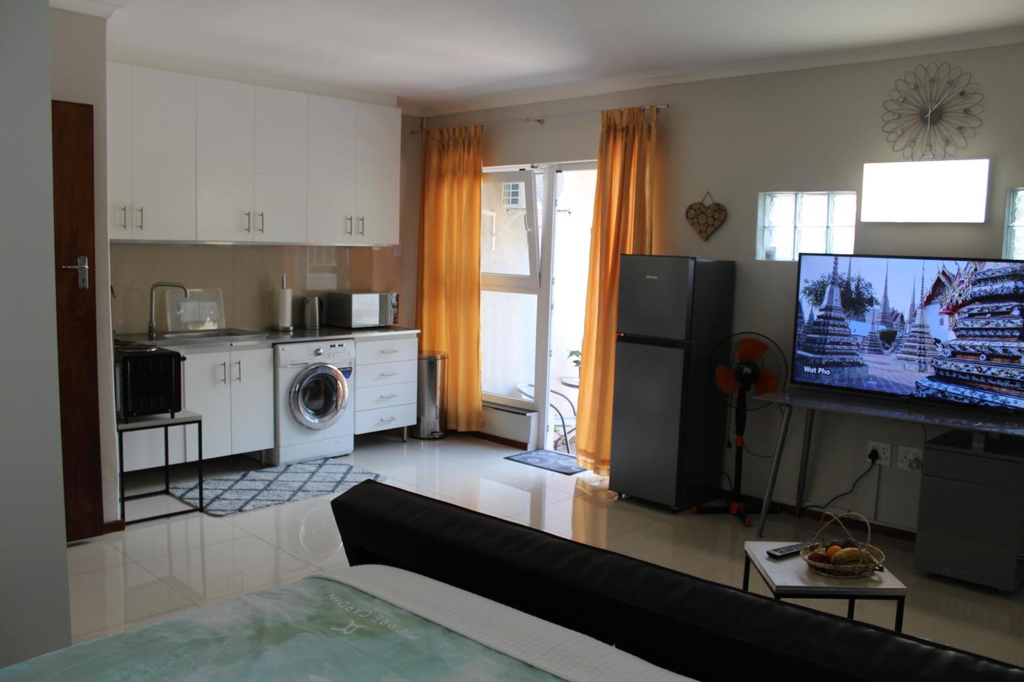 Apartment Hidden Gem On Eksteen Cape Town